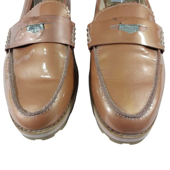 COACH! CHIC COPPERY BEIGE PATENT LEATHER RUBBER TREAD PENNY LOAFERS! SZ 8.5M - Picture 5 of 13